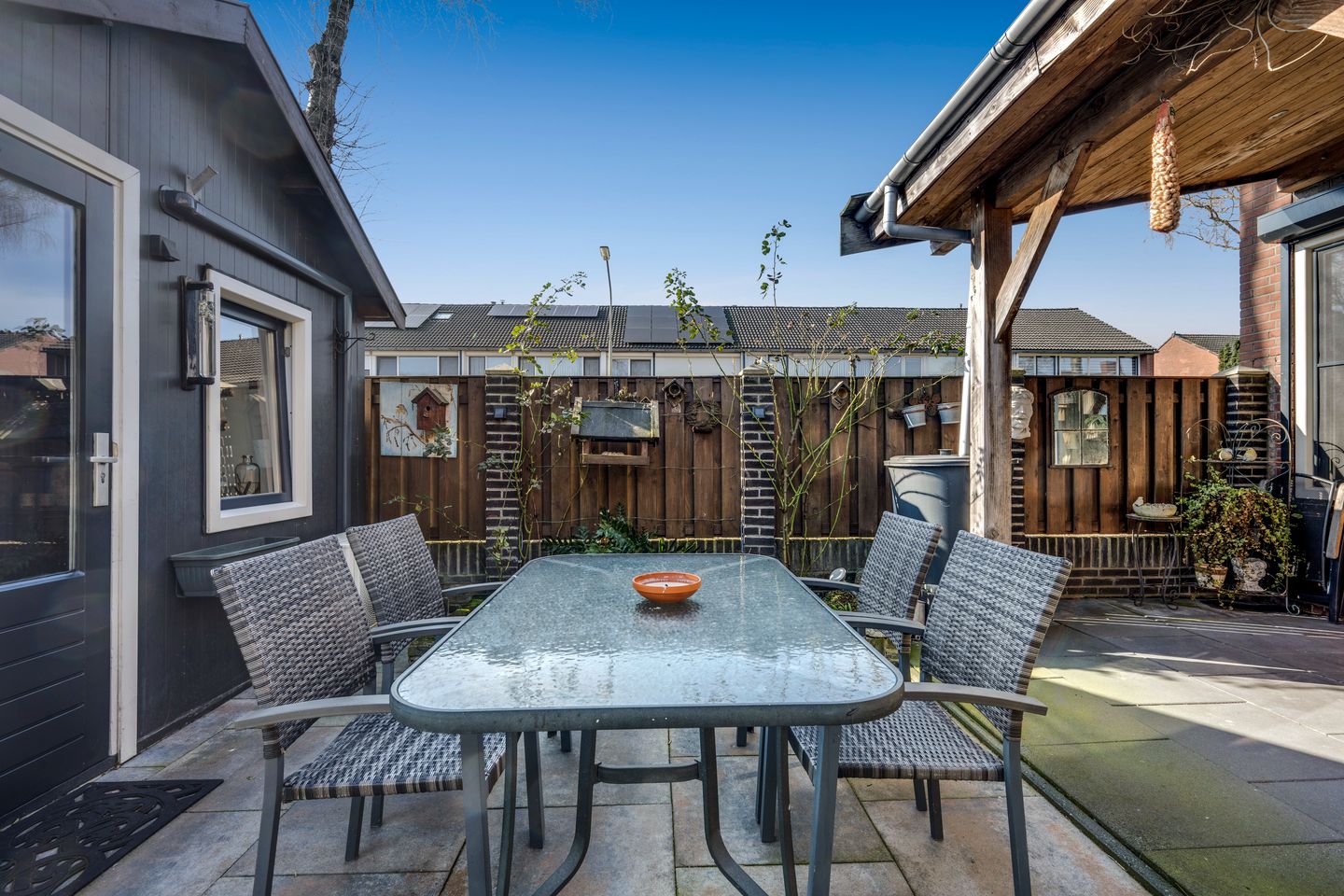 Foto 34 van Voeghoutenstraat 61