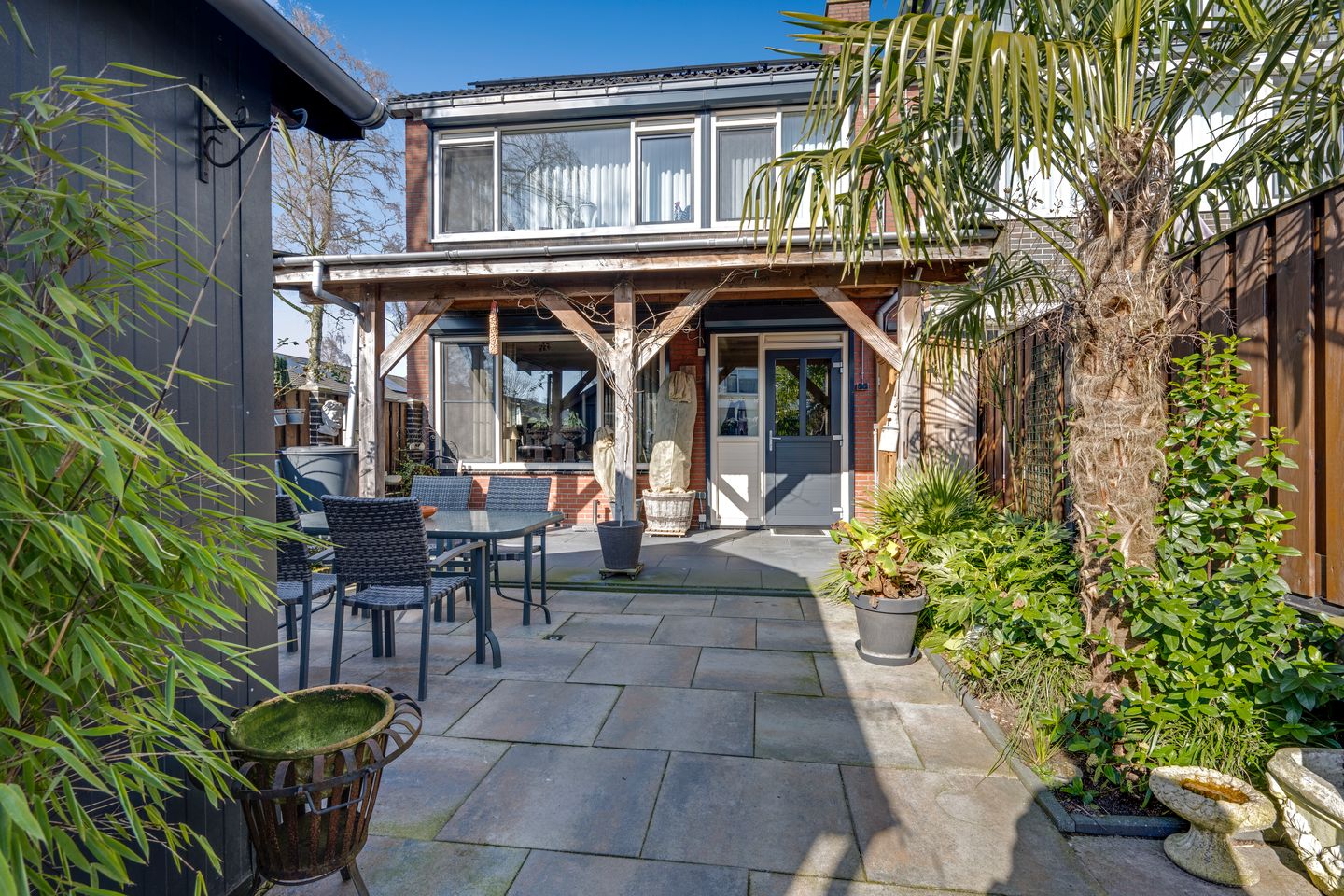 Foto 35 van Voeghoutenstraat 61