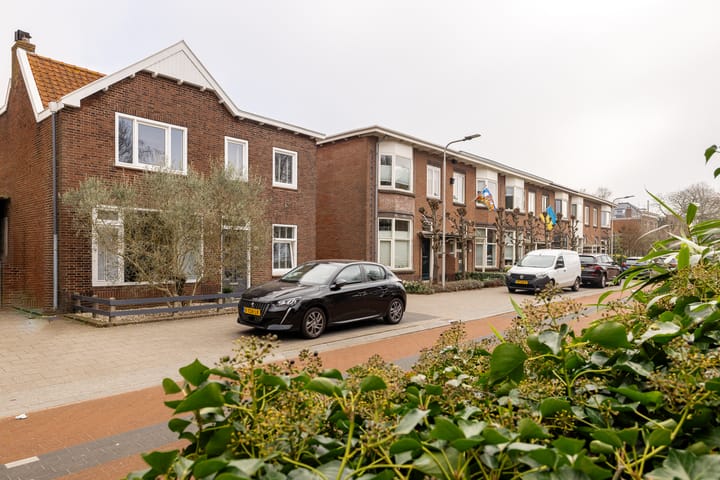 Foto 55 van Stationsweg 224