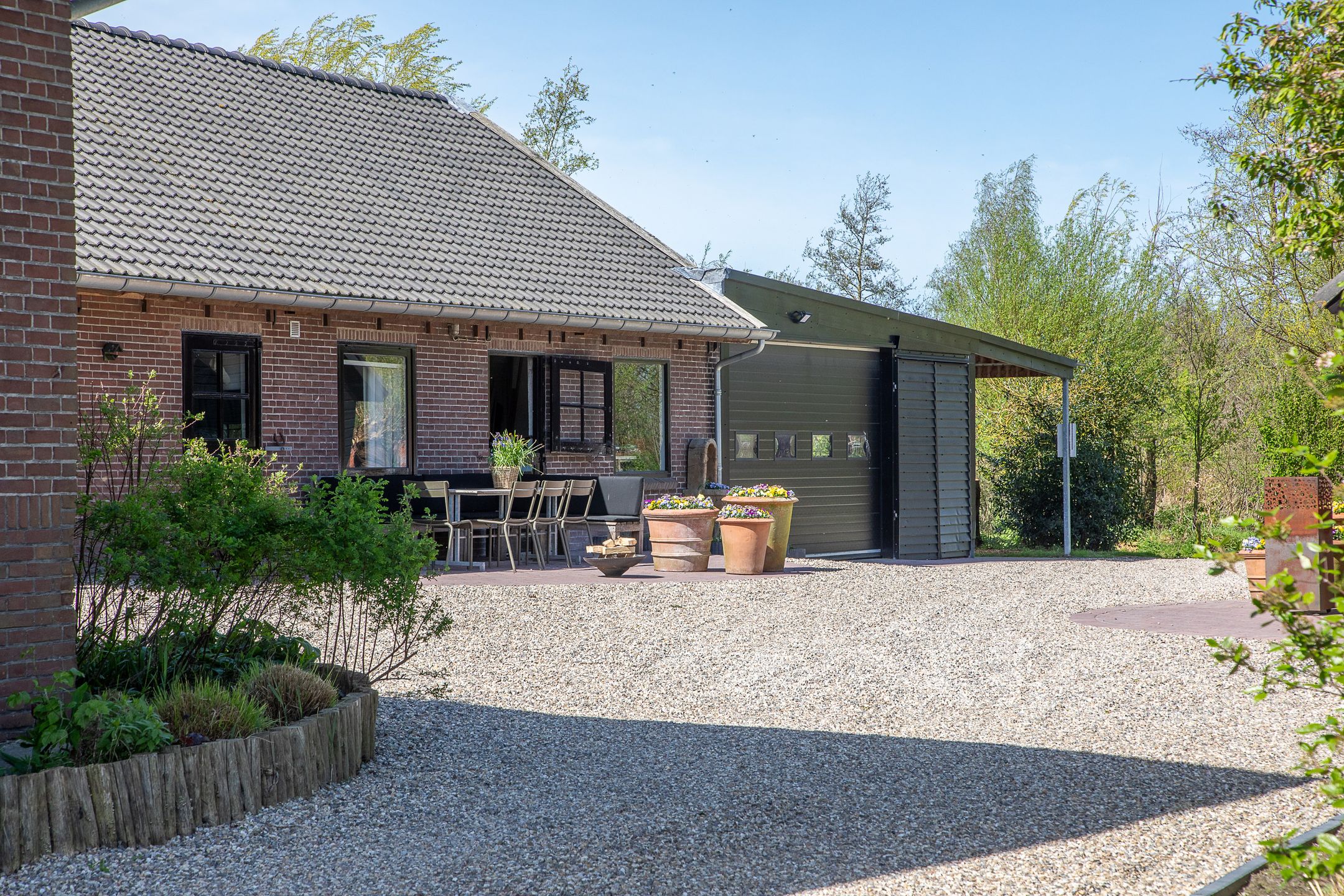 Photo 48 of Voorhaakdijk 3