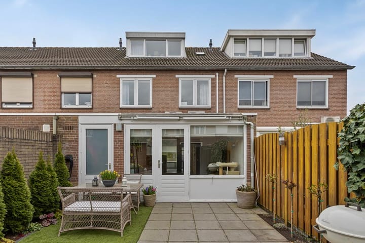 Foto 3 van Acacia 15