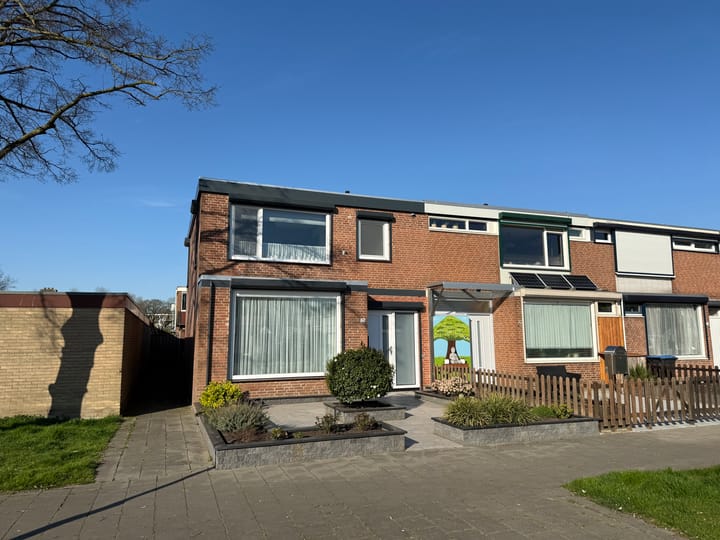 Foto 1 van Van Goghlaan 25