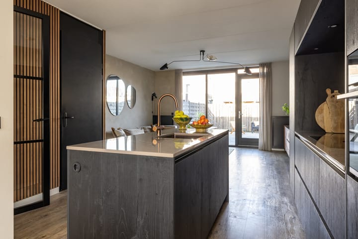 Foto 11 van Iskurstraat 43