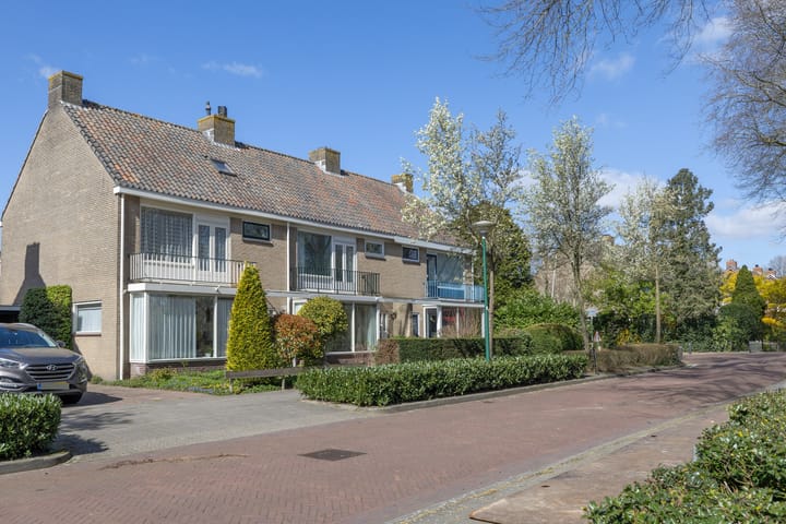 Foto 24 van Plantsoen 9