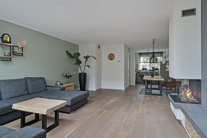 Foto 13 van Ebbenhout 8