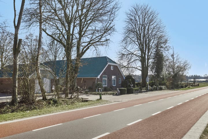 Photo 18 of Ommerkanaal Oost 10