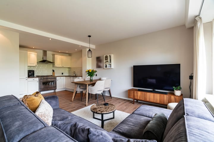 Photo 11 of Bazuinlaan 25