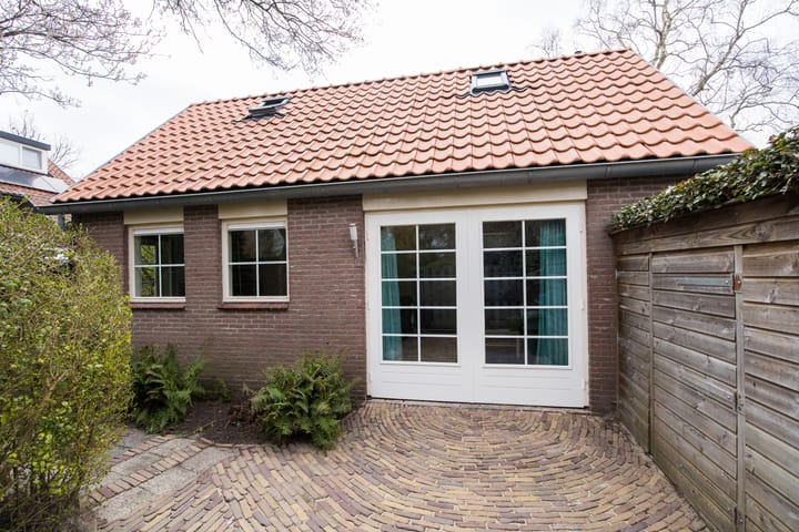 Foto 38 van 1e Brandenburgerweg 121