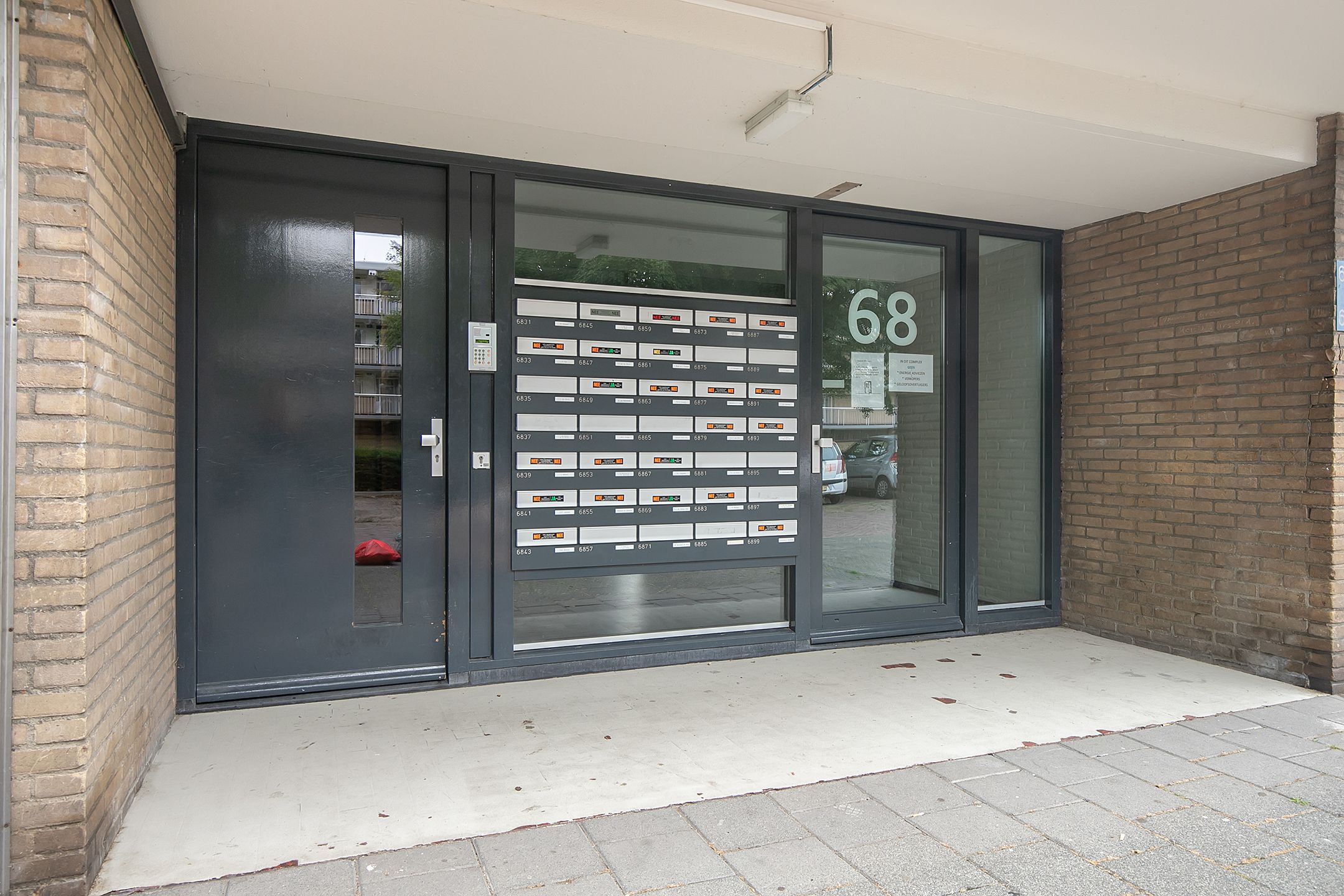 Foto 6 van Malvert 6883