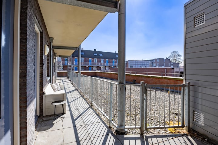 Foto 10 van Schoolstraat 6-B