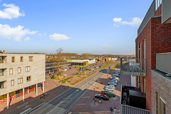 Foto 13 van Homerusplein 104