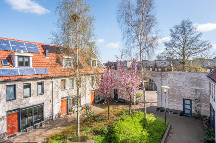 Foto 3 van Dagpauwoogstraat 2