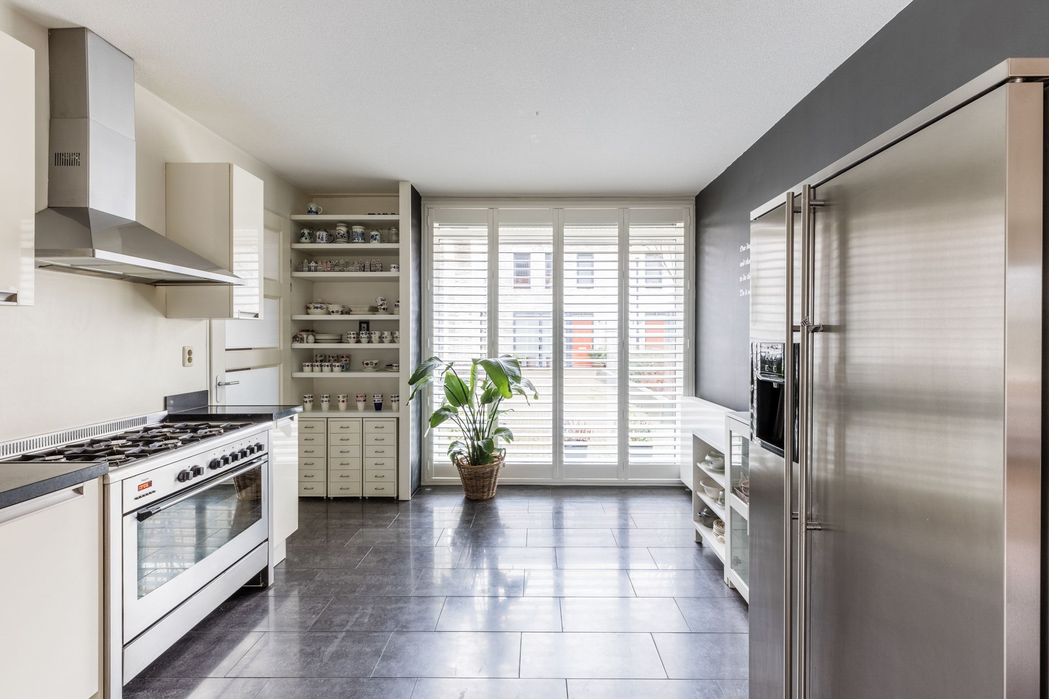 Foto 15 van Dagpauwoogstraat 2