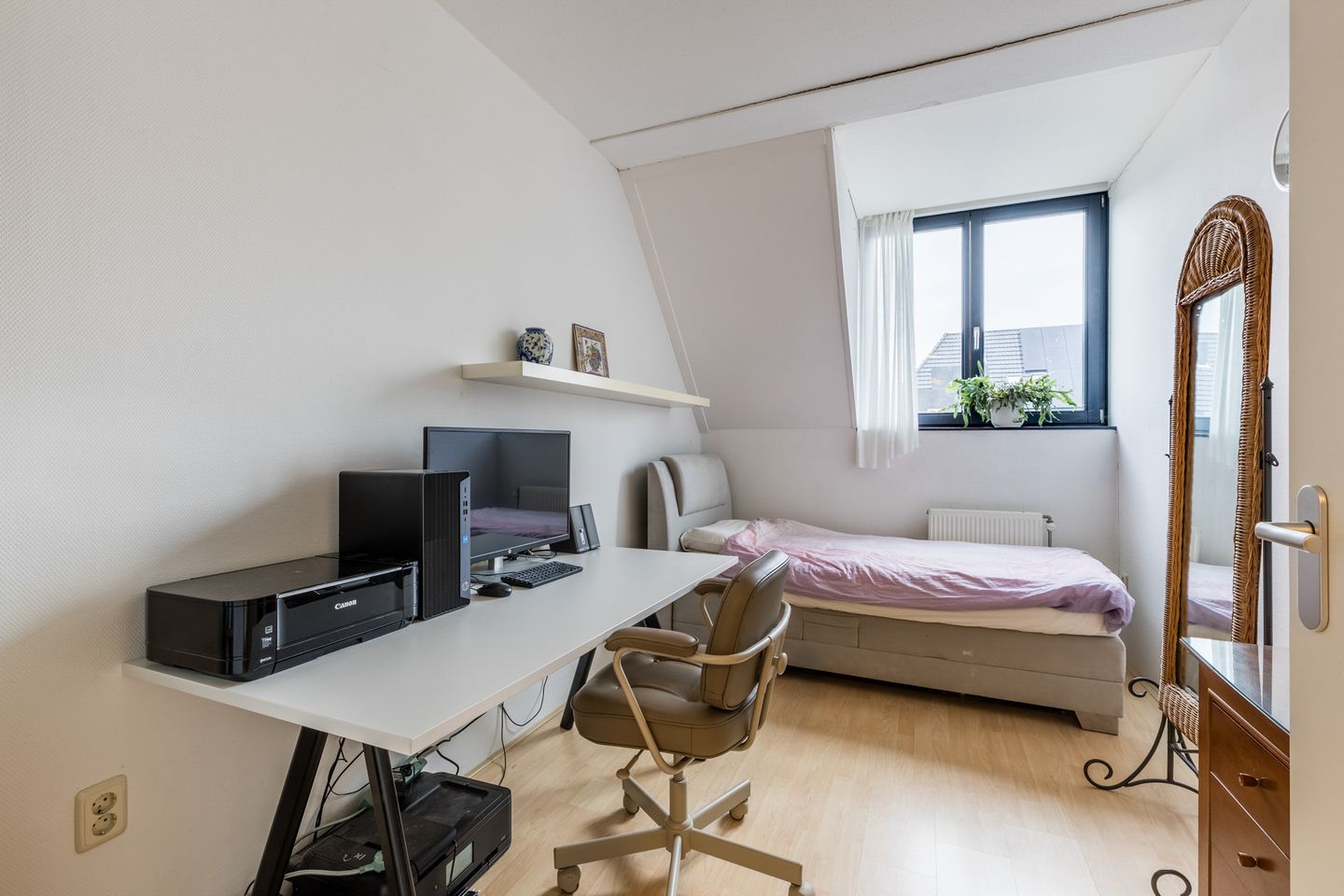 Foto 25 van Dagpauwoogstraat 2