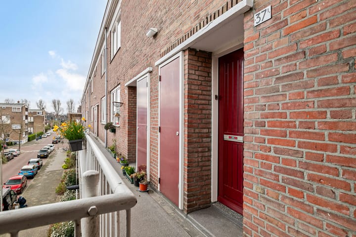 Foto 4 van Van der Lelijstraat 37-I