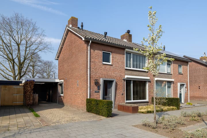 Foto 34 van Titulaerlaan 7