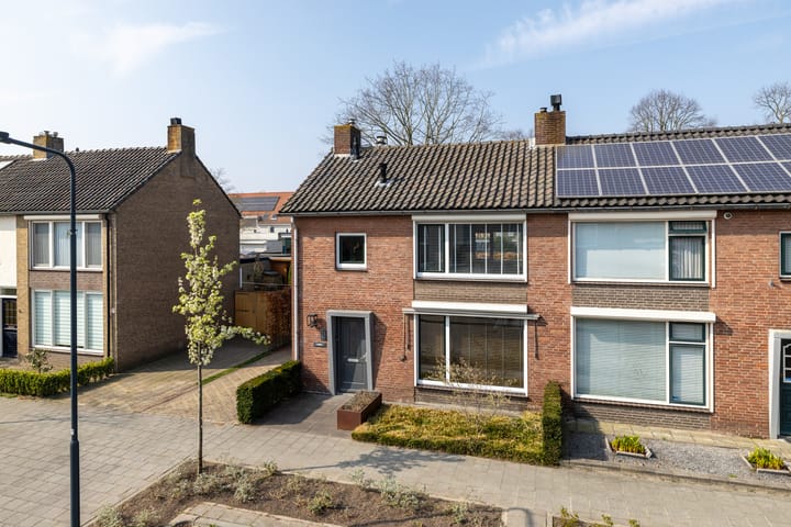 Foto 35 van Titulaerlaan 7