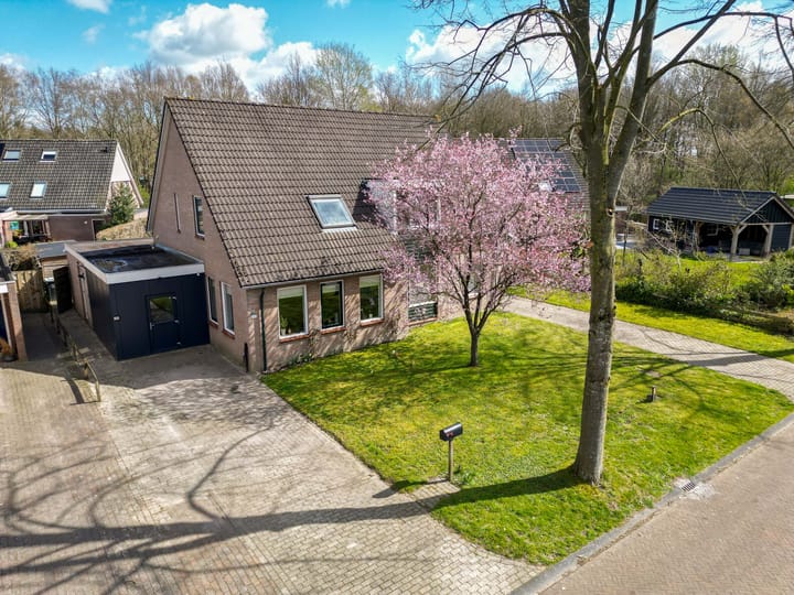 Foto 2 van Boerhoorn 48-A