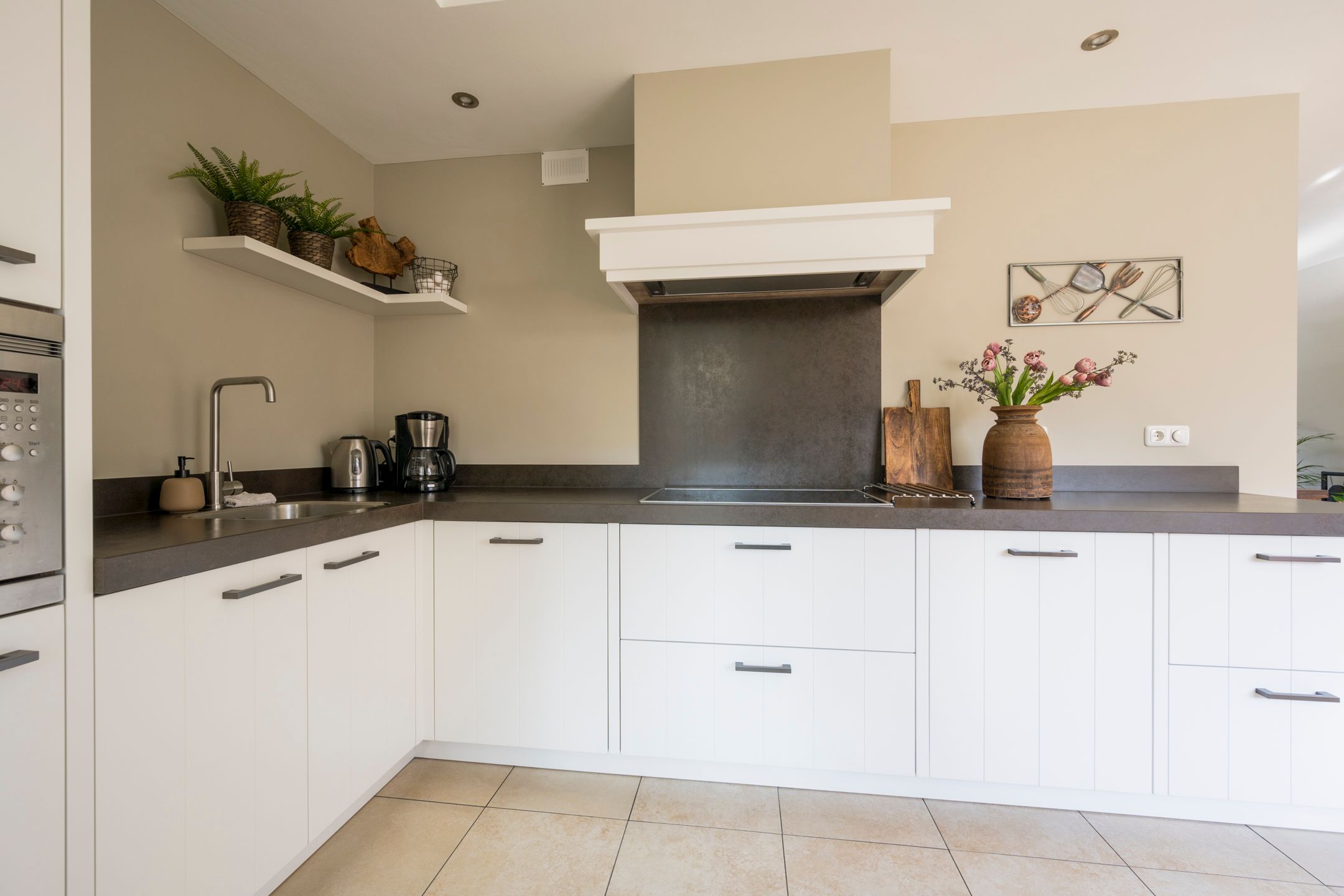 Foto 9 van Freule Helenastraat 26