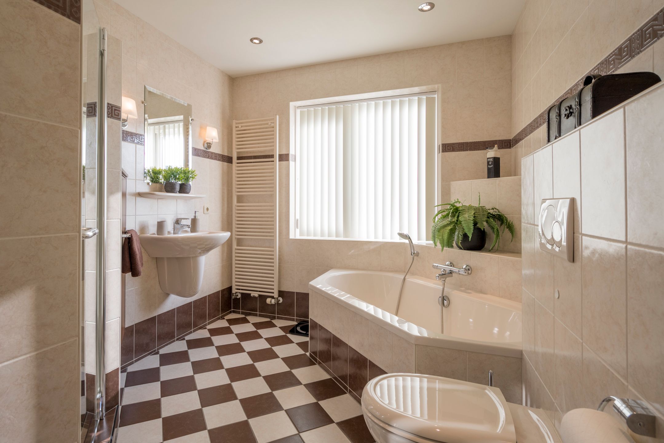 Foto 21 van Freule Helenastraat 26