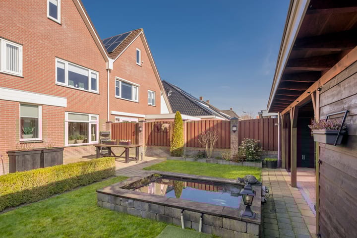 Foto 31 van Freule Helenastraat 26