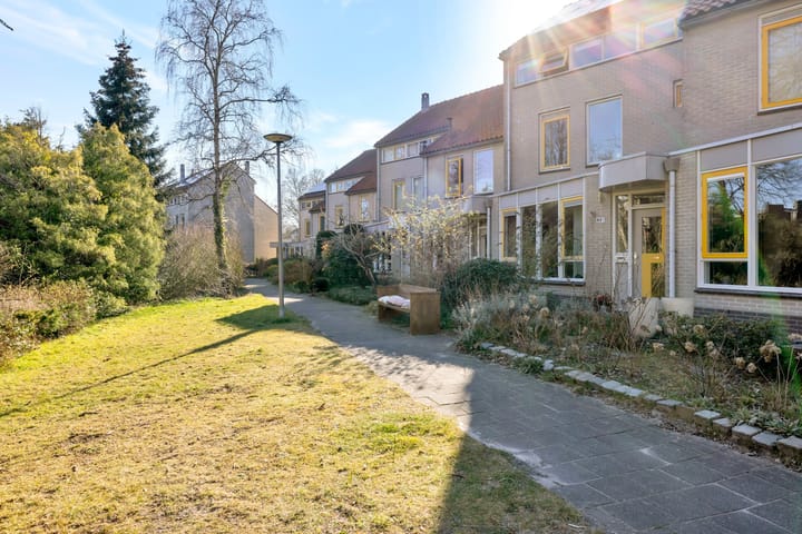 Foto 8 van Troelstralaan 63-A