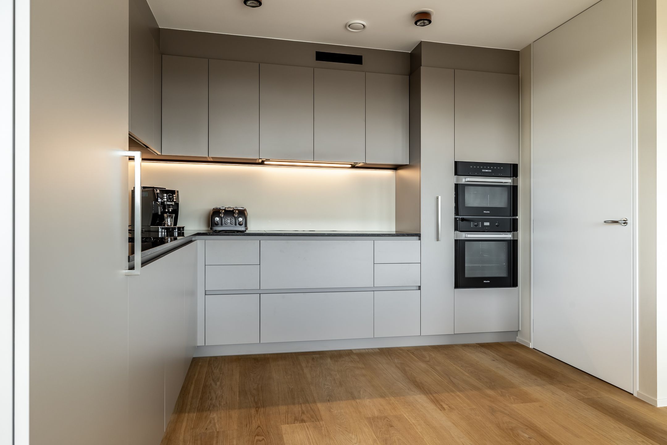 Photo 24 of Eggestraat 41