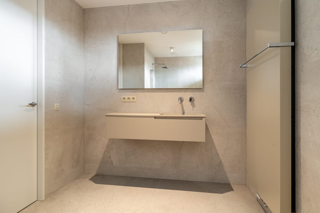 Photo 38 of Eggestraat 41