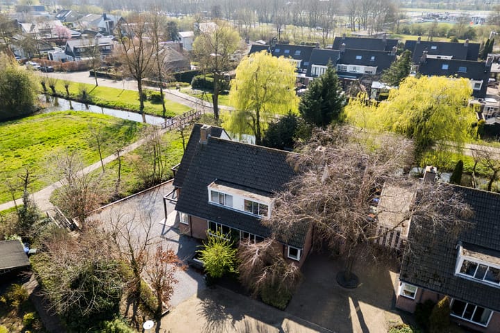 Foto 33 van Duizendblad 27