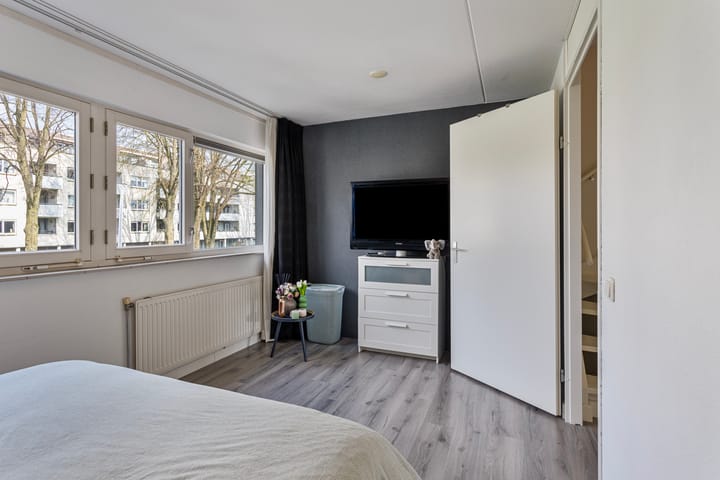 Foto 18 van Anna Bijnsstraat 80