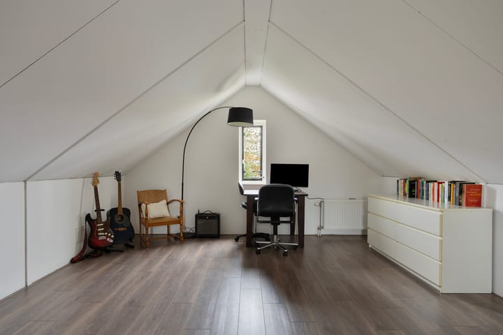 Foto 19 van Begoniastraat 114