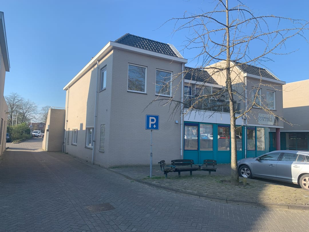 Foto 2 van Burgemeester de Beaufortplein 22