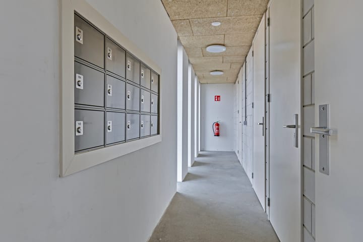 Photo 3 of Zuiderhaven 184