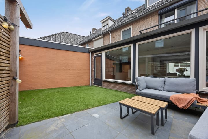 Foto 24 van W.J. van Ghentstraat 31