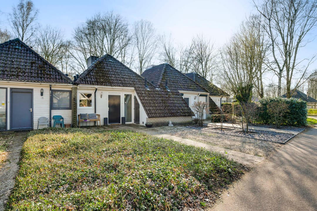 Foto 1 van Zwembadweg 2-BG40