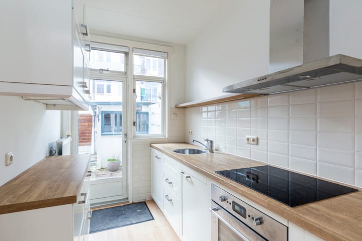 Foto 4 van Loenensestraat 114