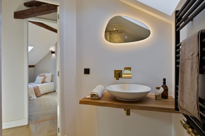 Foto 33 van Valkenaarstraat 99