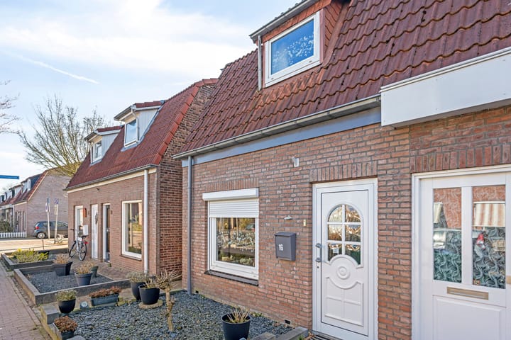 Foto 20 van Tjibbe Knolstraat 16