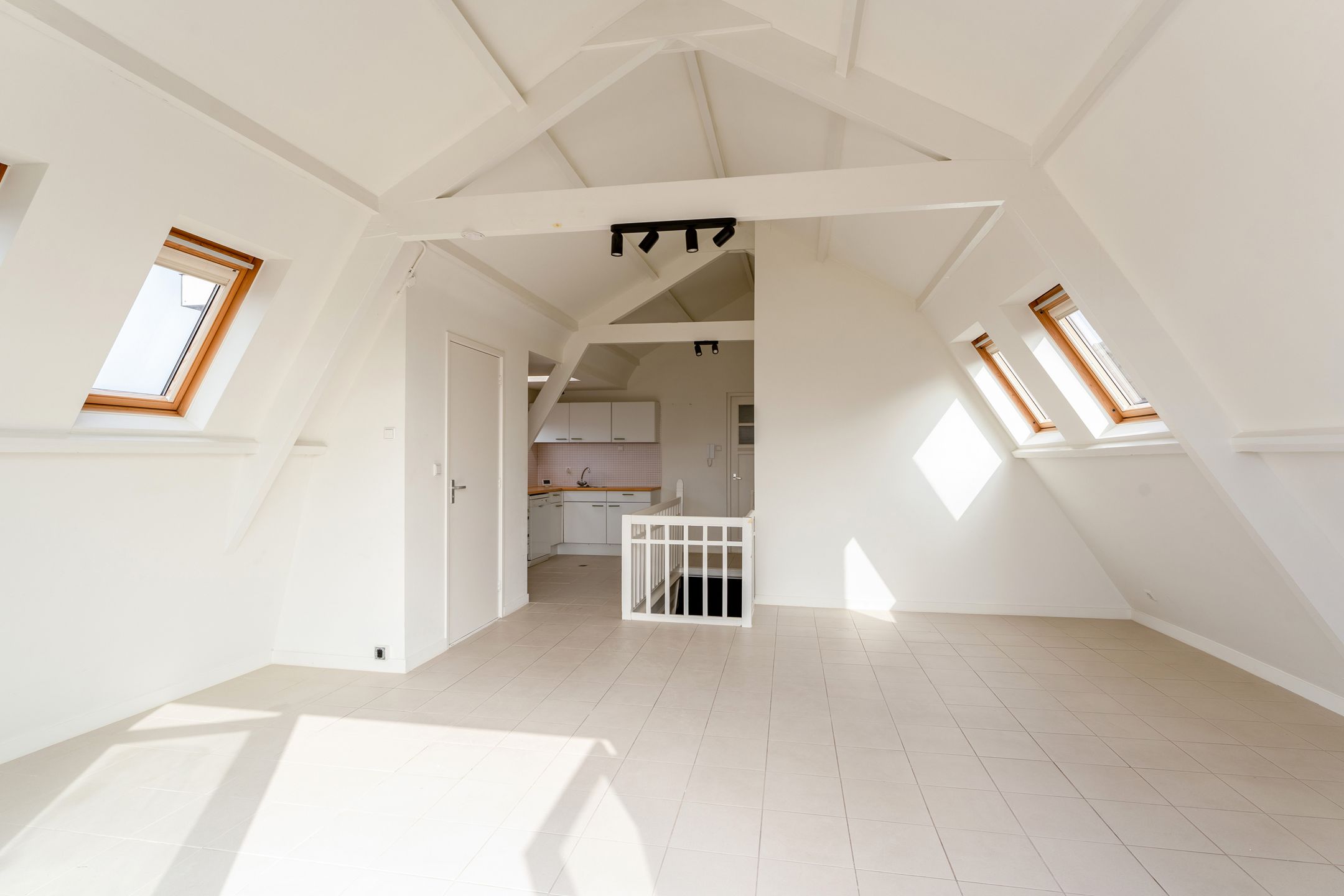 Foto 15 van Mathenesserlaan 370-D