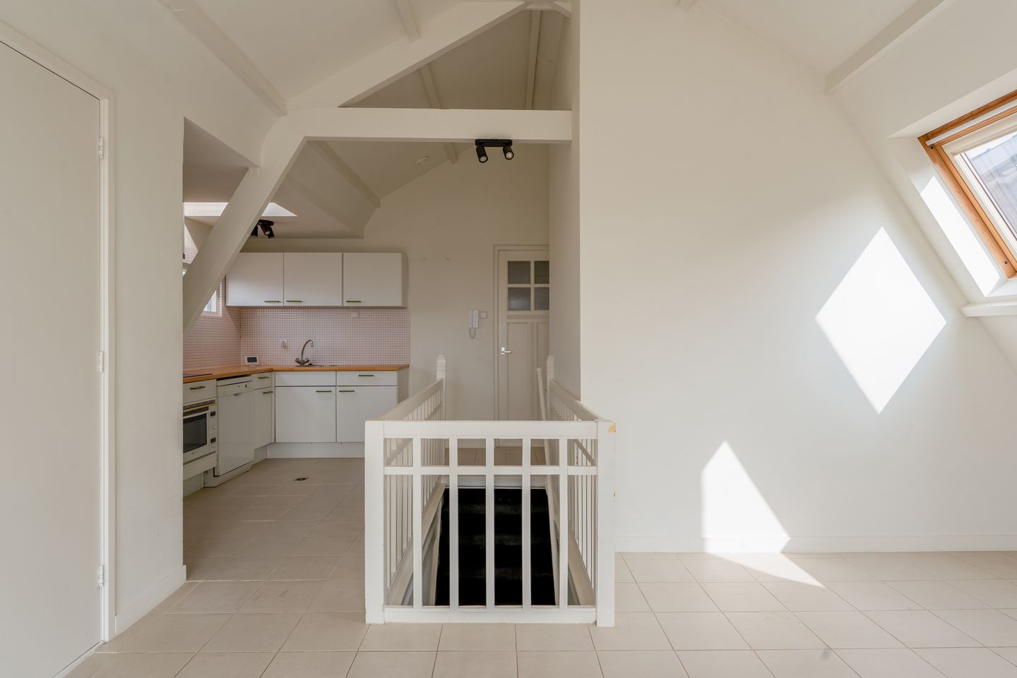 Foto 19 van Mathenesserlaan 370-D