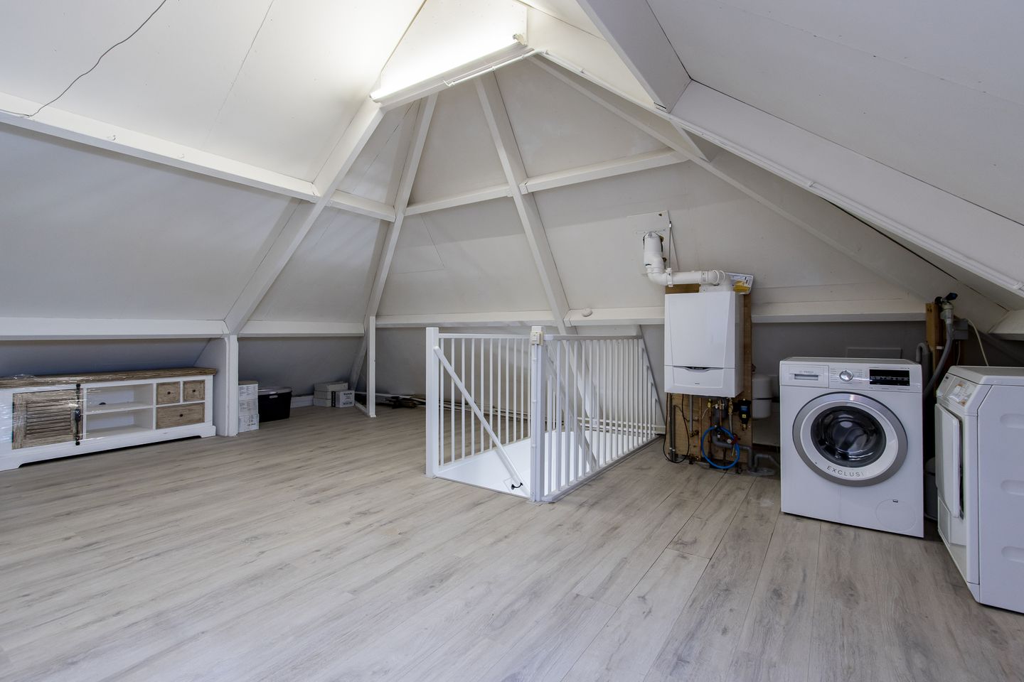 Foto 49 van Kapitein H. van der Maadenstraat 19