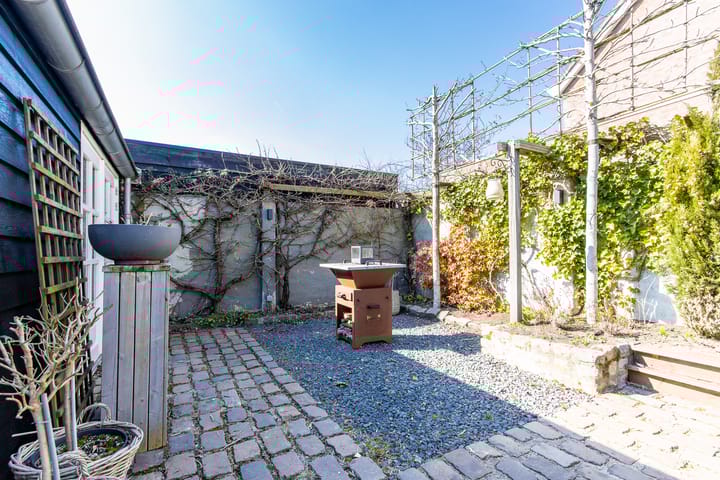 Foto 51 van Kapitein H. van der Maadenstraat 19