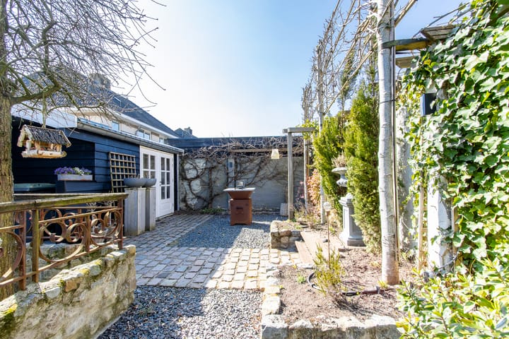 Foto 52 van Kapitein H. van der Maadenstraat 19