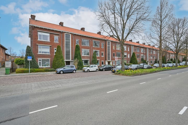 Foto 24 van Prins Bernhardlaan 11