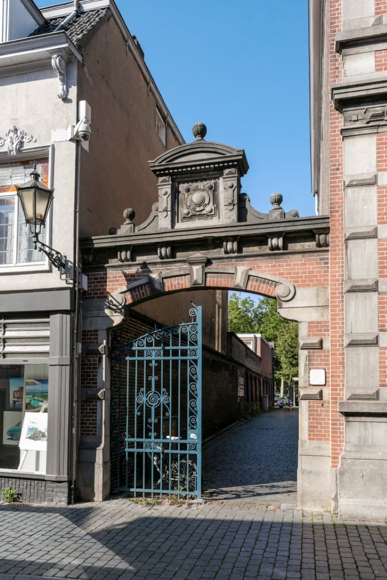 Foto 33 van Steenbergsestraat 27