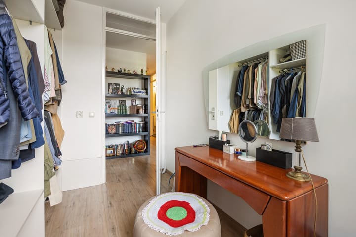 Foto 21 van Hoger Einde-Zuid 13-C