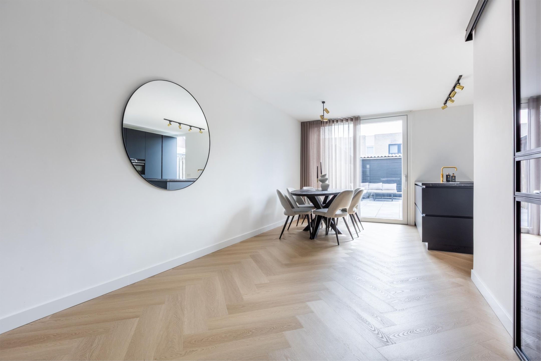 Photo 9 of Rijssenstraat 8