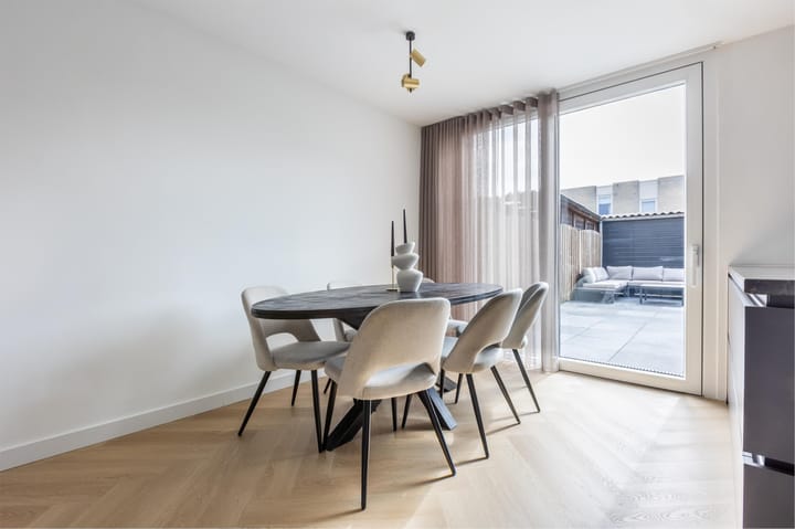 Foto 12 van Rijssenstraat 8