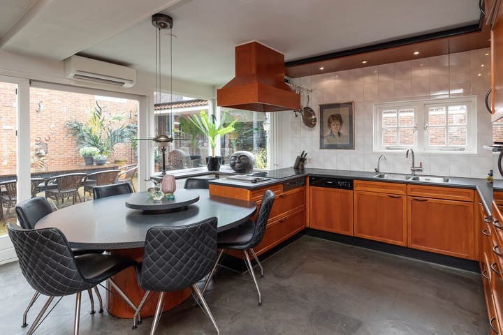 Photo 8 of Kerkplein 5