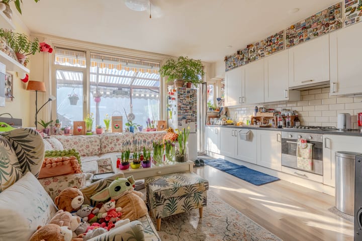 Foto 1 van Strevelsweg 198-A